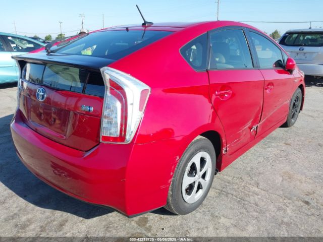 JTDKN3DU7F0437060 Toyota Prius Three