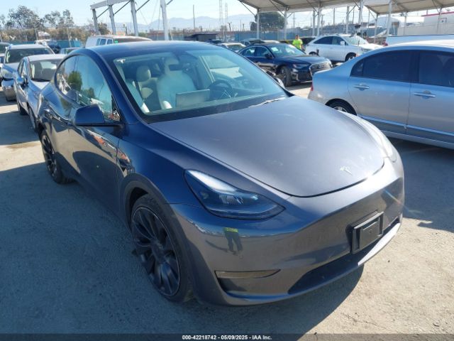 2022 TESLA MODEL Y 7SAYGDEF2NF490794 Photo 0
