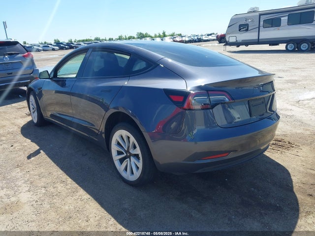 2023 TESLA MODEL 3 5YJ3E1EAXPF617388 Photo 2