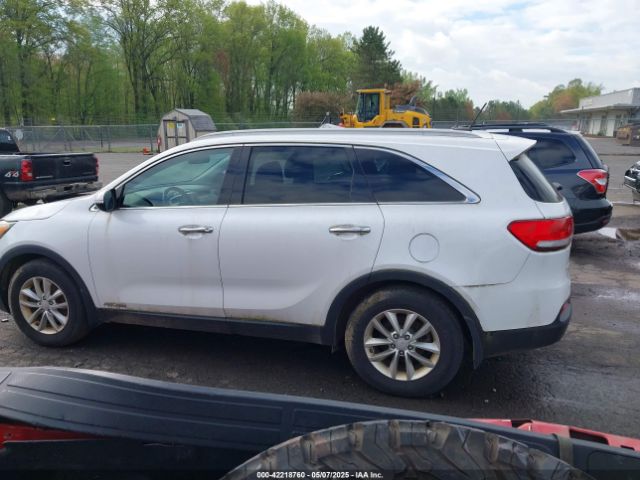 5XYPGDA54HG221439 KIA Sorento 3.3l Lx