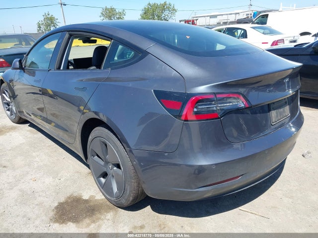 2021 TESLA MODEL 3 5YJ3E1EA3MF851027 Photo 2
