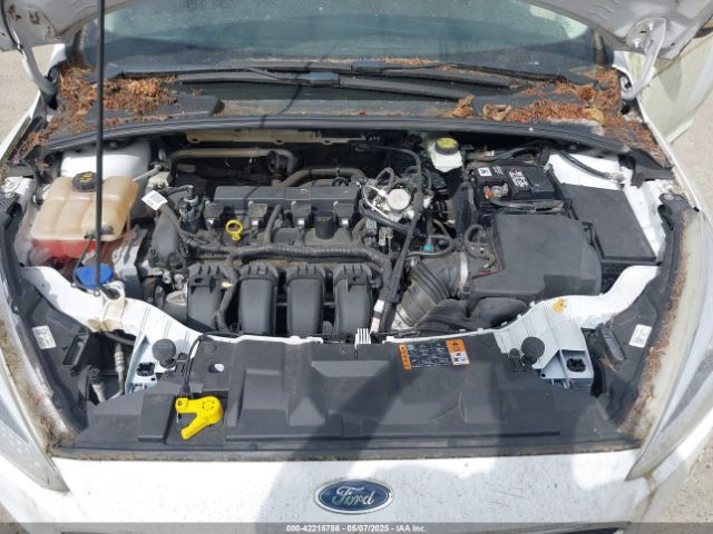1FADP3F24HL267083 Ford FOCUS SE