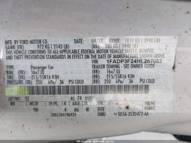 1FADP3F24HL267083 Ford FOCUS SE