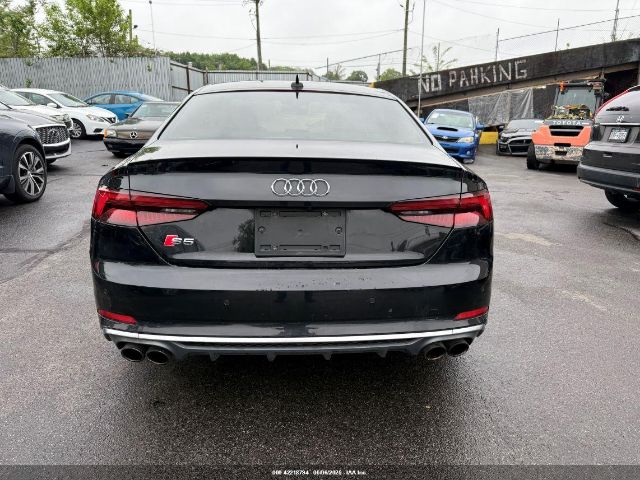 WAUP4AF59JA077177 Audi S5 3.0t Premium Plus