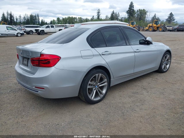 WBA8A3C36HK692592 BMW 320i Xdrive