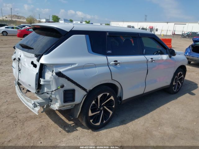 2023 MITSUBISHI OUTLANDER JA4J3UA87PZ013335 Photo 3