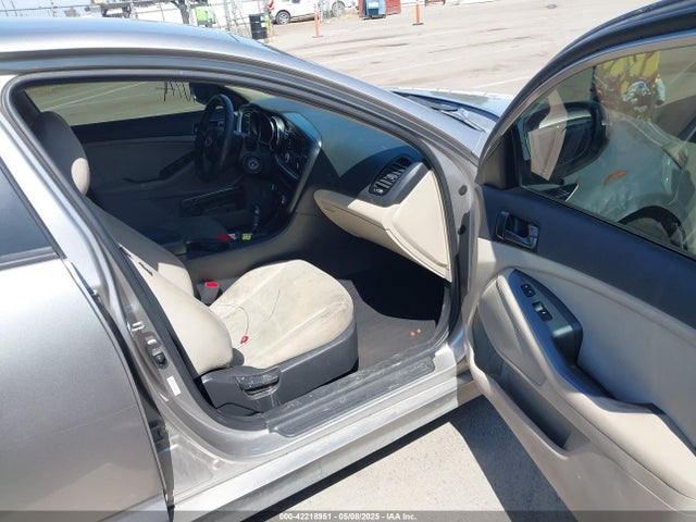 5XXGM4A70FG444234 KIA Optima Lx