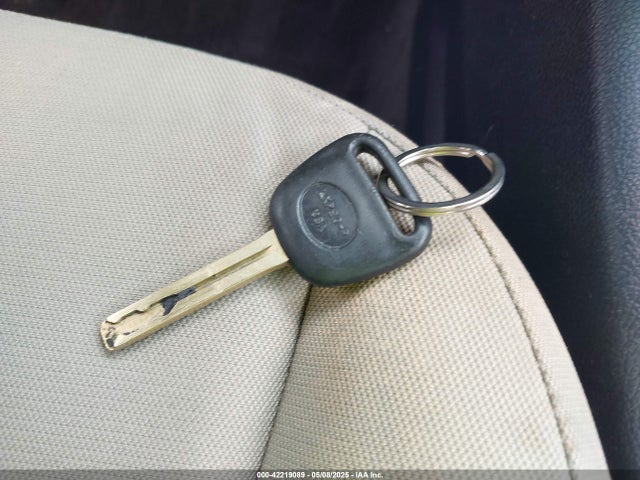 KNADM4A36F6431841 KIA RIO LX