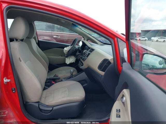 KNADM4A36F6431841 KIA RIO LX