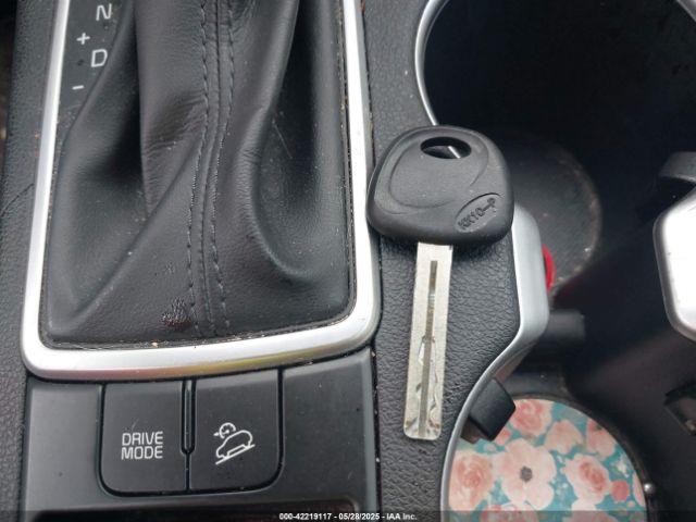 KNDPM3AC7H7140689 KIA Sportage Lx