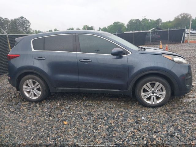 KNDPM3AC7H7140689 KIA Sportage Lx