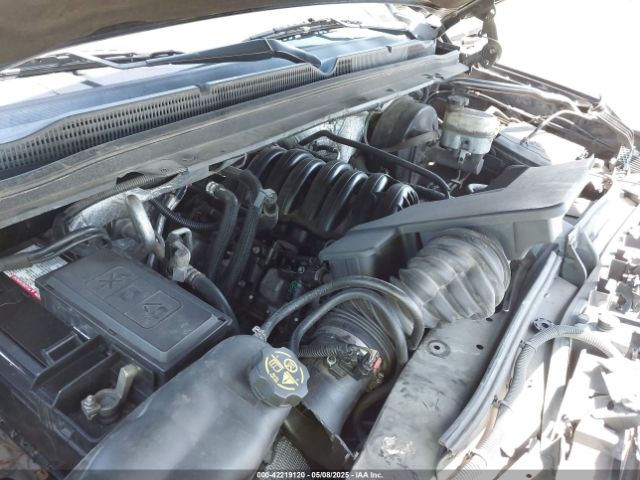 1GNSKGKC6JR150248 Chevrolet Suburban Ls