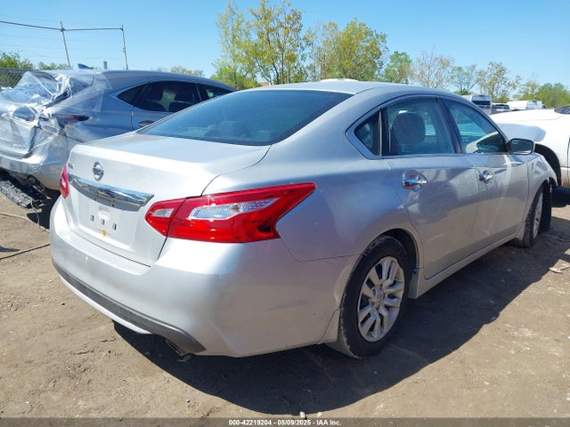 1N4AL3AP3HN328459 Nissan Altima 2.5 S