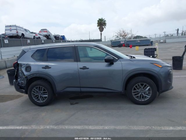 5N1BT3AA1PC872491 Nissan Rogue S Fwd