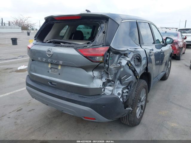 5N1BT3AA1PC872491 Nissan Rogue S Fwd