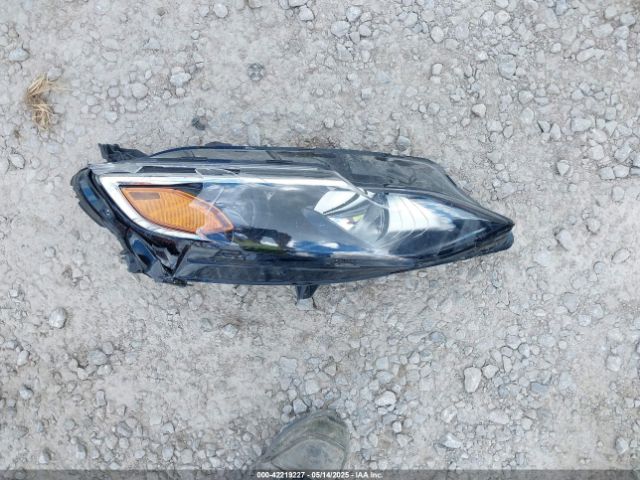 1G1ZC5ST4PF213729 Chevrolet Malibu Fwd 1fl