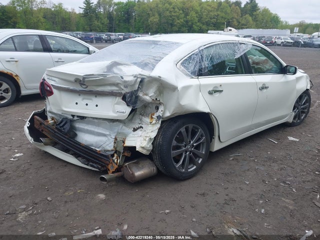 1N4AL3AP2JC146396 Nissan Altima 2.5 Sr
