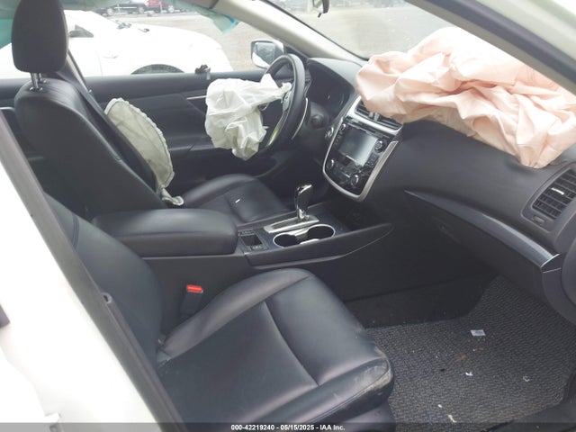 1N4AL3AP2JC146396 Nissan Altima 2.5 Sr