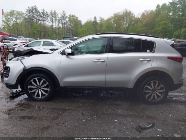 KNDPNCAC8J7309766 KIA Sportage Ex