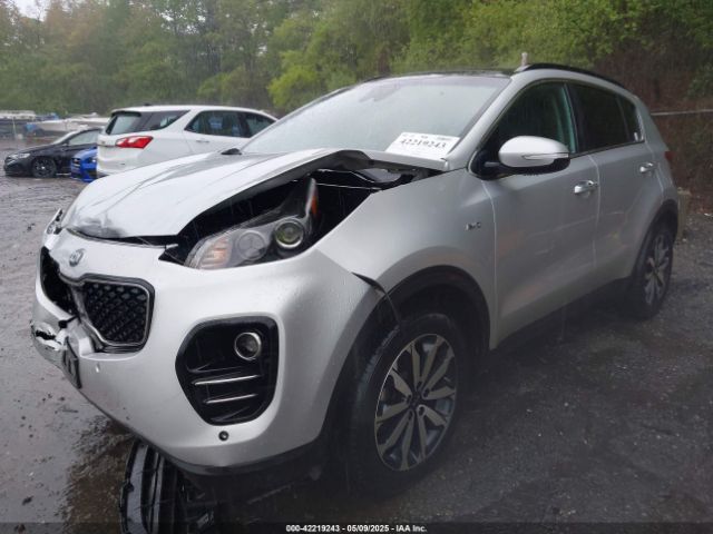 KNDPNCAC8J7309766 KIA Sportage Ex
