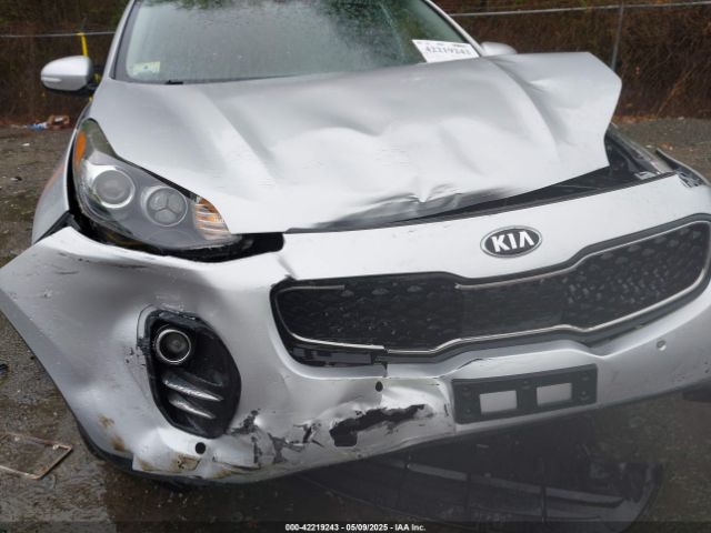KNDPNCAC8J7309766 KIA Sportage Ex