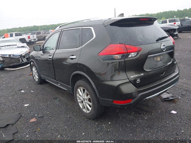 JN8AT2MV2HW270440 Nissan ROGUE SV