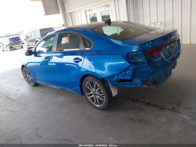 3KPF54AD9PE621839 KIA Forte Gt-line