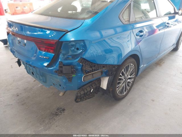 3KPF54AD9PE621839 KIA Forte Gt-line