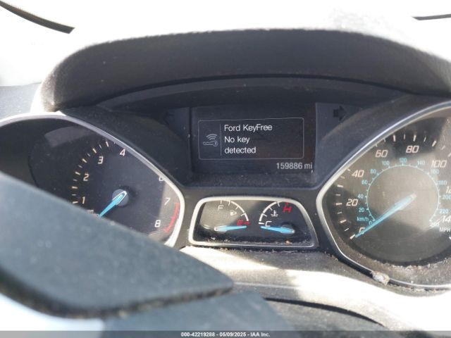 1FMCU0J91FUA50191 Ford Escape Titanium