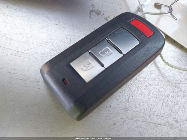 JA4AZ3A33GZ021753 Mitsubishi Outlander Sel