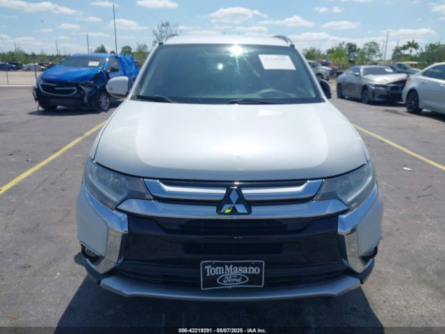 JA4AZ3A33GZ021753 Mitsubishi Outlander Sel