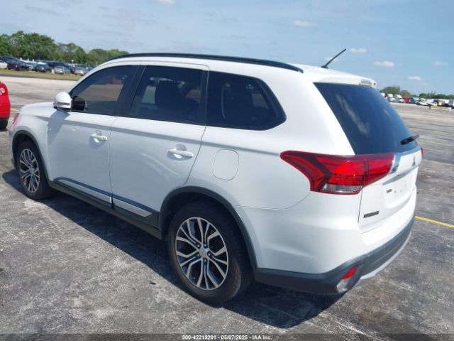 JA4AZ3A33GZ021753 Mitsubishi Outlander Sel