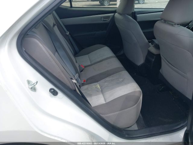 5YFBURHE8JP769404 Toyota COROLLA LE