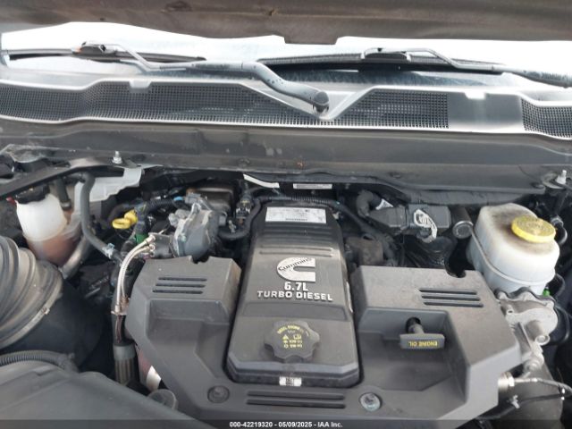 3C6UR5NL9LG302935 RAM 2500 Laramie  4x4 6'4 Box