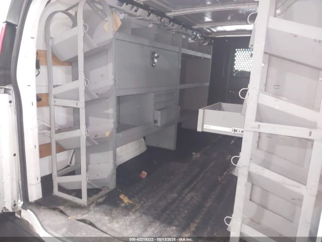 1GTW7AFG8K1304433 GMC Savana 2500 Work Van