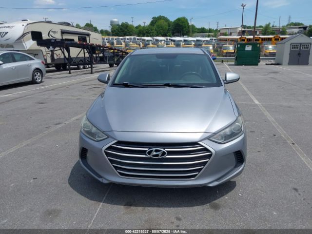 5NPD84LF5HH132753 Hyundai ELANTRA SE
