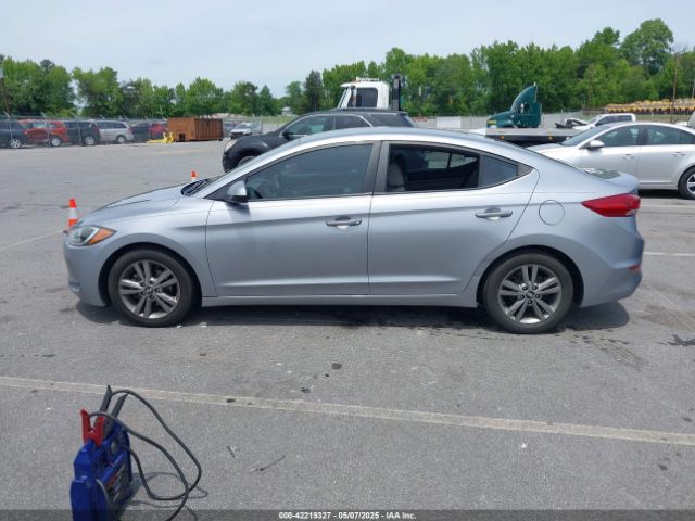 5NPD84LF5HH132753 Hyundai ELANTRA SE