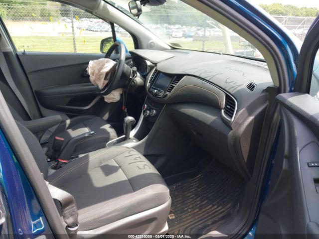 3GNCJPSB4LL288217 Chevrolet Trax Awd Lt