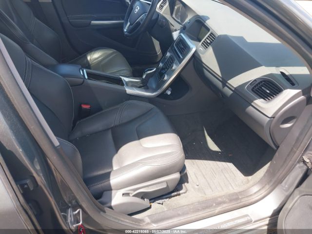 YV126MFL4H2432746 Volvo S60 T5 Dynamic