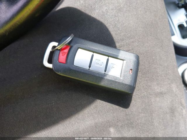 2010 MITSUBISHI OUTLANDER JA4AT3AW9AZ016348 Photo 10