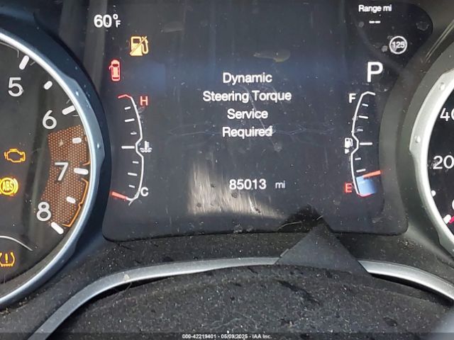 3C4NJDBB6JT239565 Jeep Compass Latitude 4x4