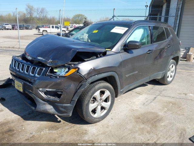 3C4NJDBB6JT239565 Jeep Compass Latitude 4x4