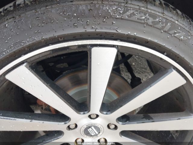 2011 CADILLAC DTS 1G6KH5E64BU127067 Photo 5