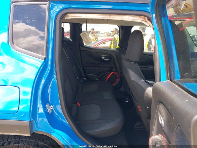 Jeep Renegade 2015 ZACCJBCT0FPB68825 Image 8