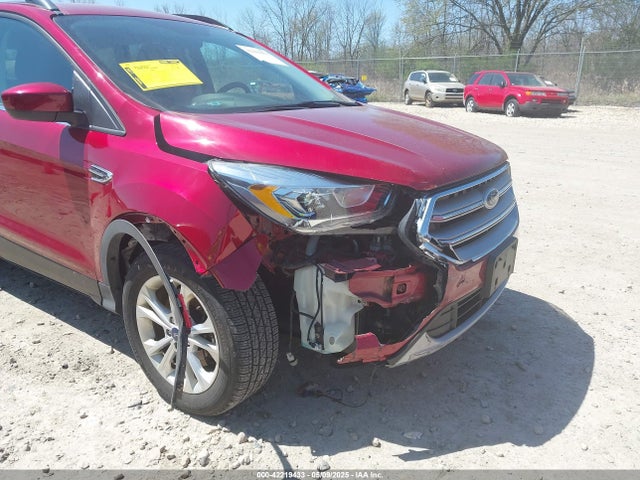 1FMCU9GD0HUA60374 Ford ESCAPE SE