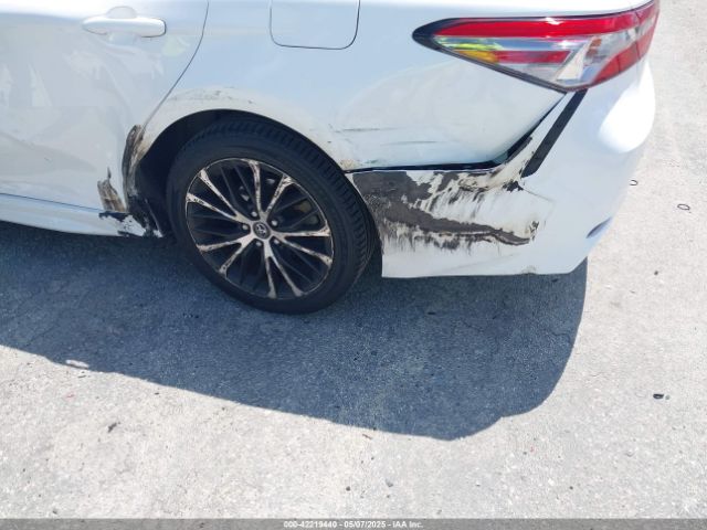 4T1B11HK8KU226604 Toyota CAMRY SE