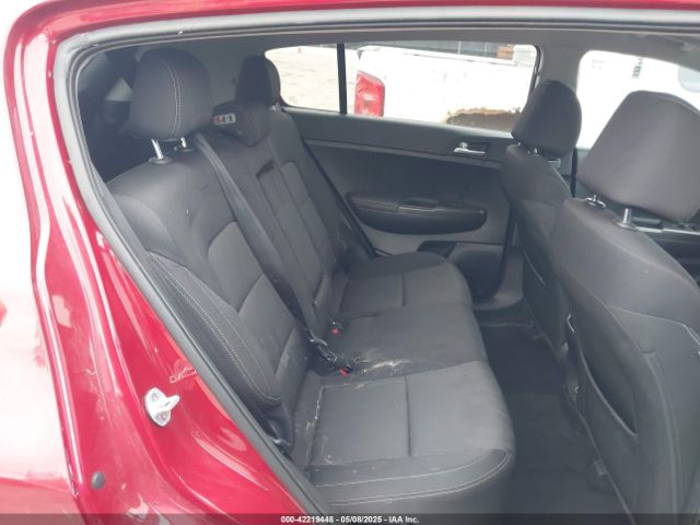 KNDPMCAC5K7574116 KIA Sportage Lx