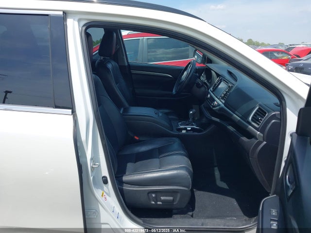 Toyota Highlander Se 2018 5TDJZRFH2JS547586 Image 5