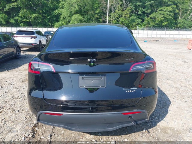 Auction sale of the 2023 Tesla Model Y Awd/long Range Dual Motor All-wheel Drive, vin: 7SAYGDEEXPA027342, lot number: 42219502