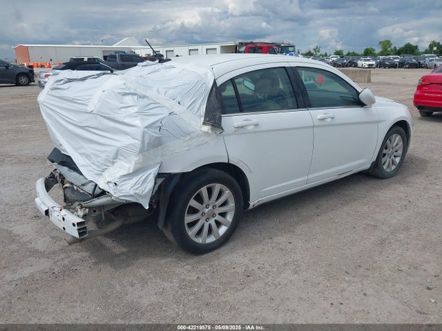 Продаж на аукціоні авто 2011 Chrysler 200 Touring, vin: 1C3BC1FB2BN623578, номер лоту: 42219575